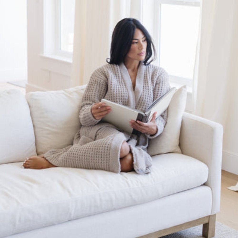 New SARANONI Oatmeal Colored Waffle knit Comfy Womens Robe size L Large